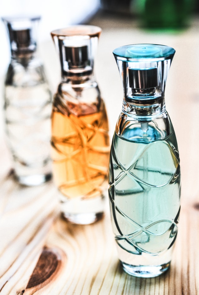 Parfume til kvinder og mænd